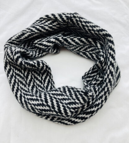 Monochrome Herringbone Neckwarmer