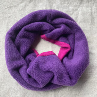 Berry fleece neckwarmer